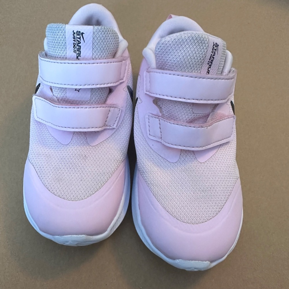 Nike Star Runner Baby-Toddler Girls Sneakers Size 9C Pink Lightweight & Comfy